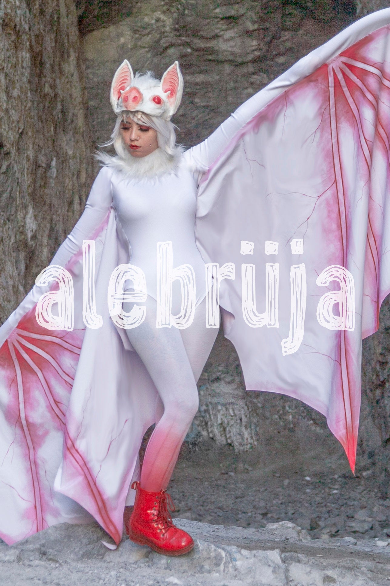Miss Bloodentine Murcielaga Blanca